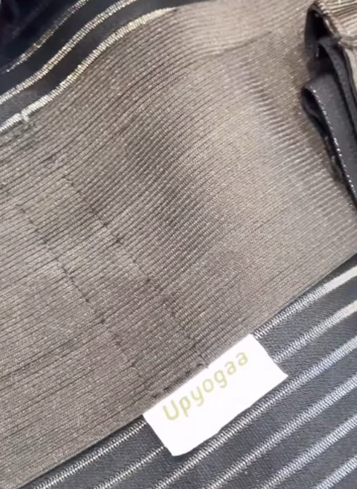 Customer photo — Packaging sealed, genuine product