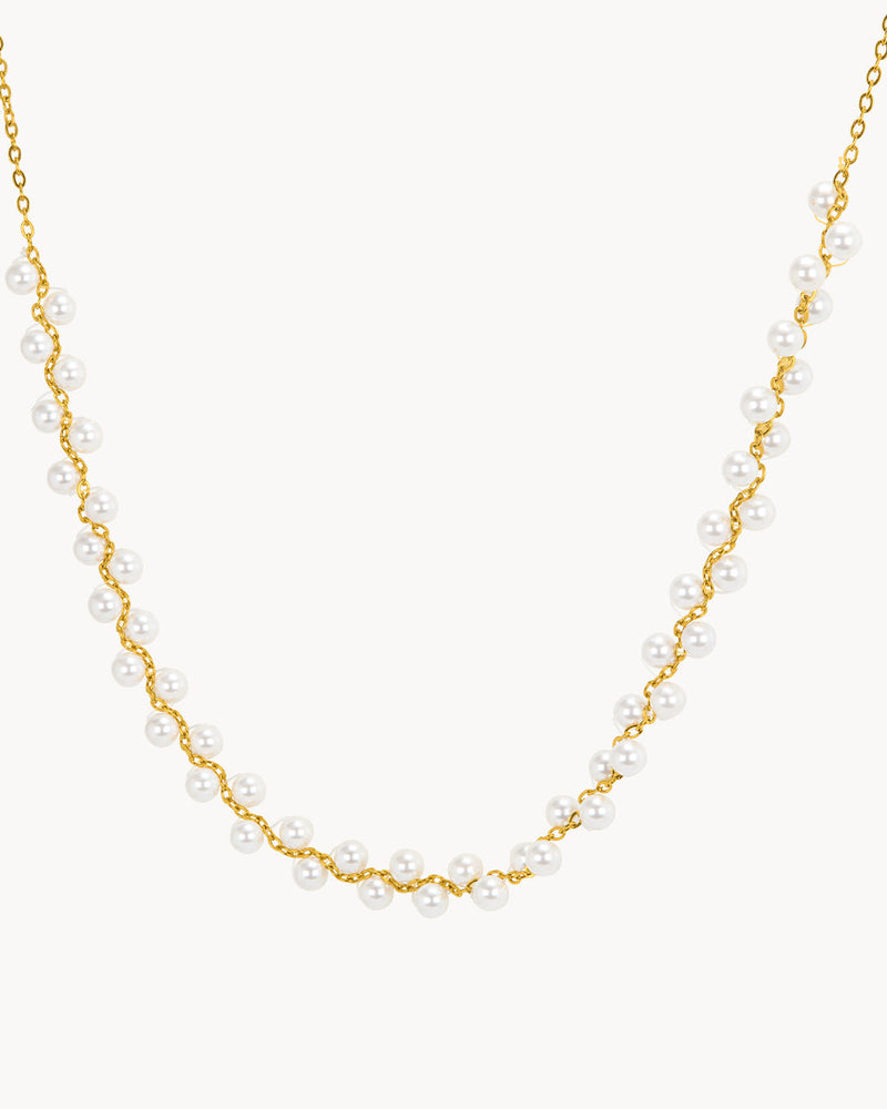 Pearl Toggle Choker